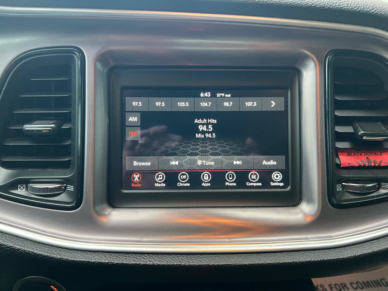 Used 2019 Dodge Challenger SXT RWD image 18