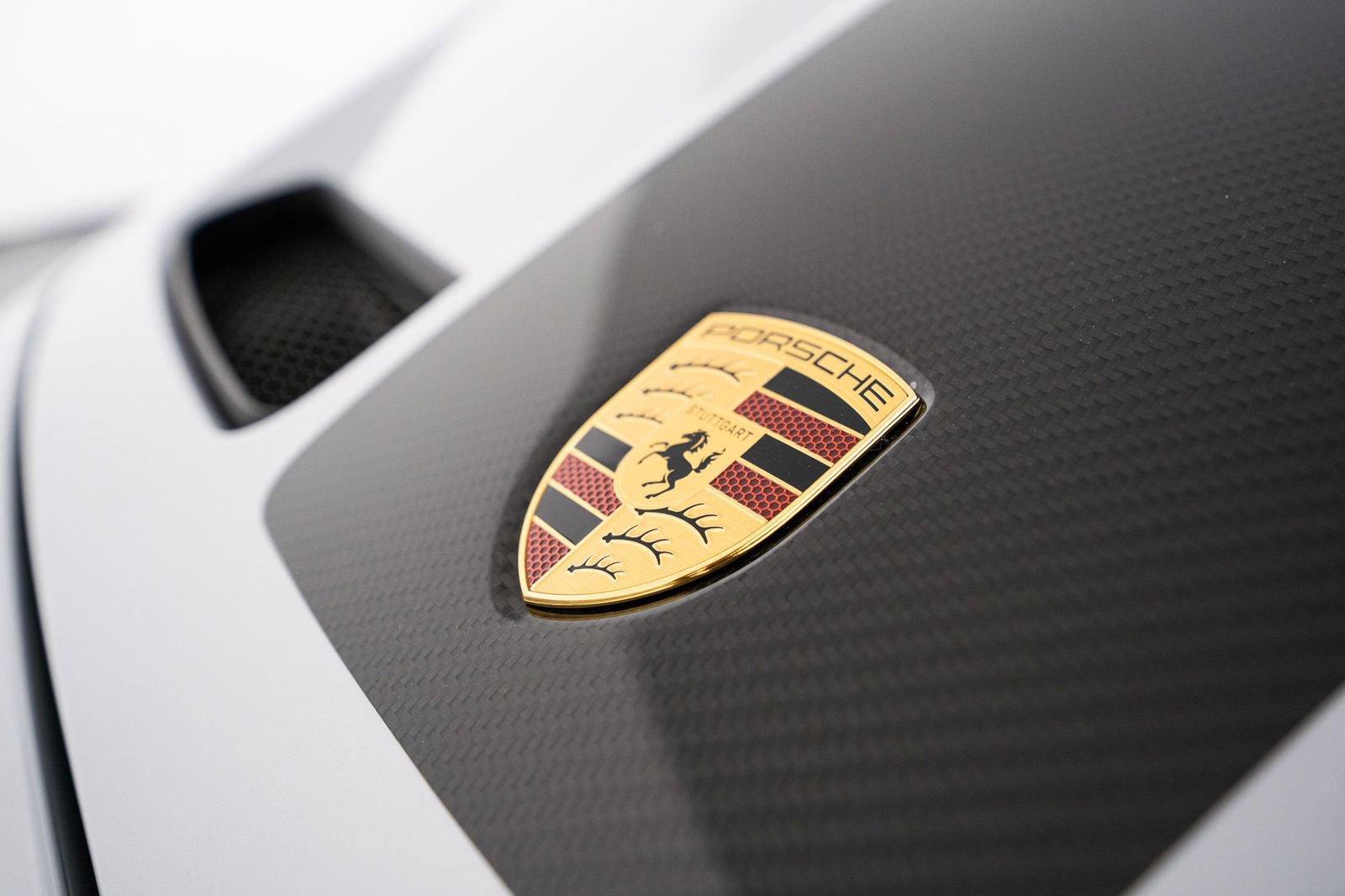 Used 2025 Porsche 911 GT3 RWD image 17