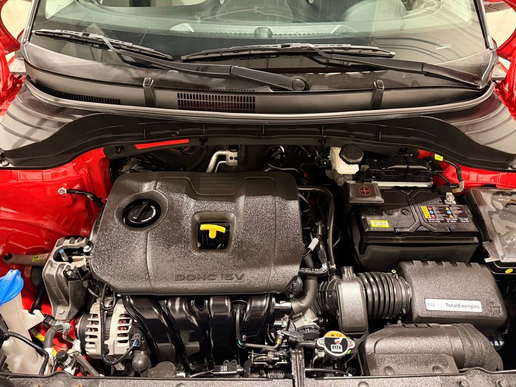 Used 2023 Kia Soul LX image 11