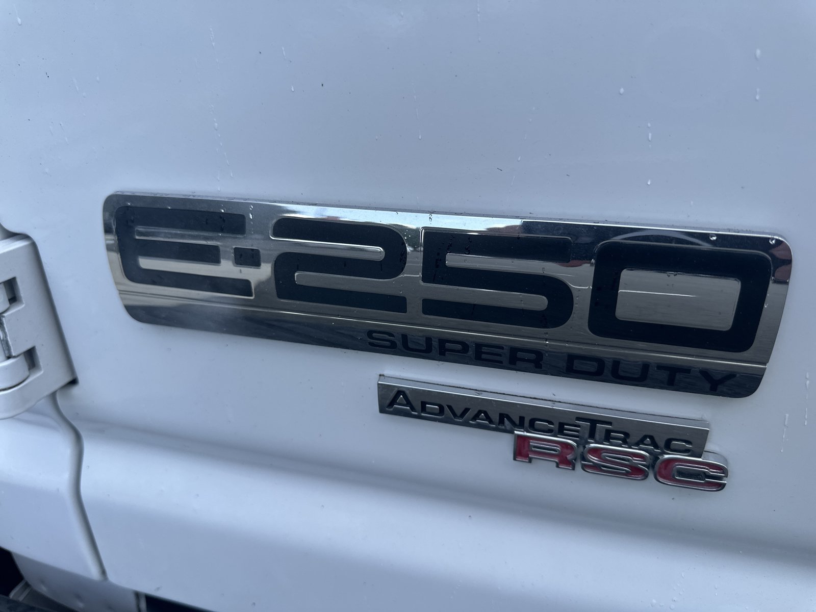 Used 2014 Ford E-250 and Econoline 250 w/ Commercial Cargo Van Package RWD image 16
