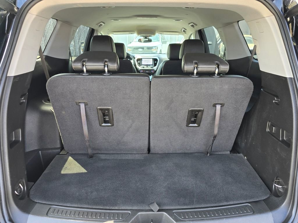 Used 2023 GMC Acadia SLT AWD/4WD image 25