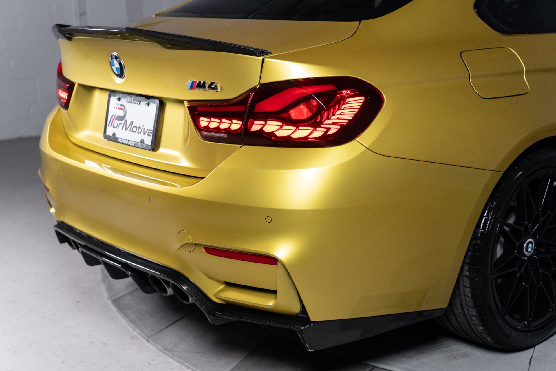 Used 2015 BMW M4 Coupe RWD image 20