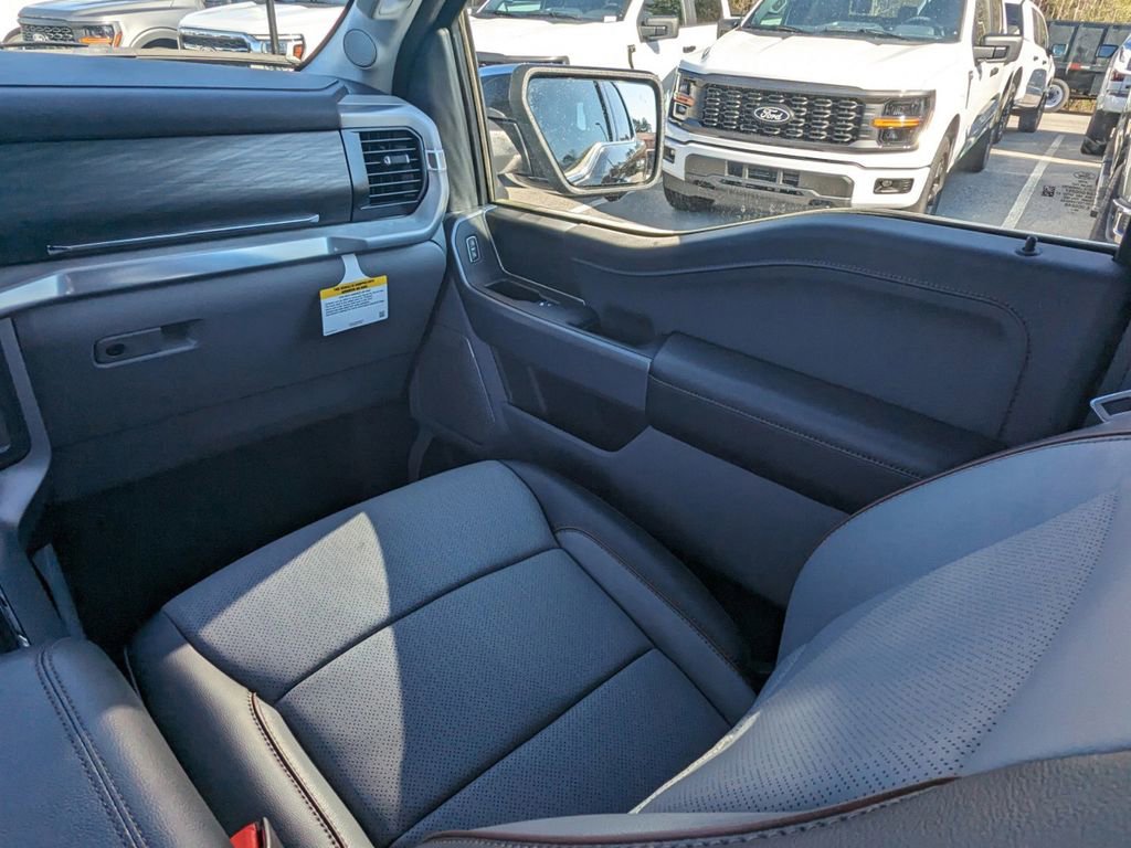 New 2025 Ford F150 Lariat w/ Equipment Group 501A Mid image 17
