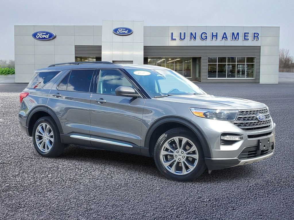 Used 2023 Ford Explorer XLT w/ Equipment Group 202A AWD/4WD image 1