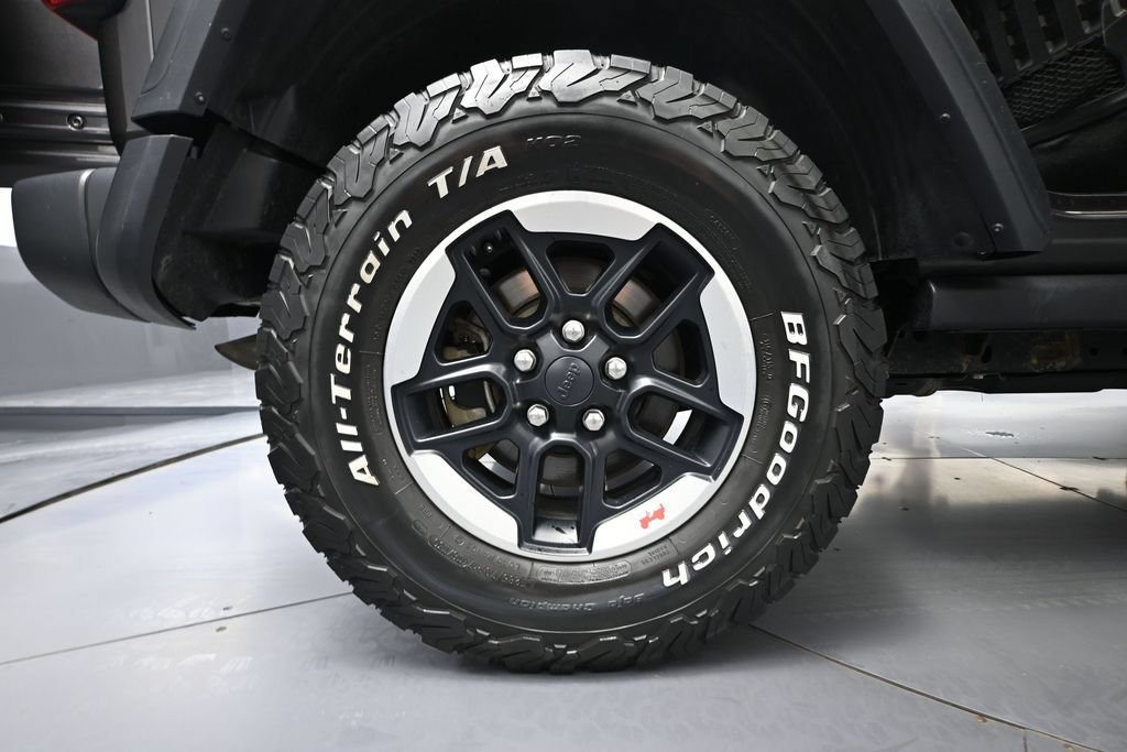 Used 2020 Jeep Wrangler Unlimited Rubicon w/ LED Lighting Group AWD/4WD image 12
