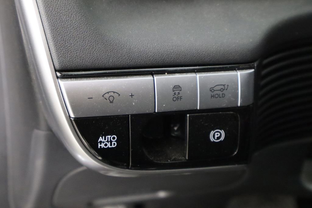Used 2024 Hyundai Ioniq 5 Limited image 23