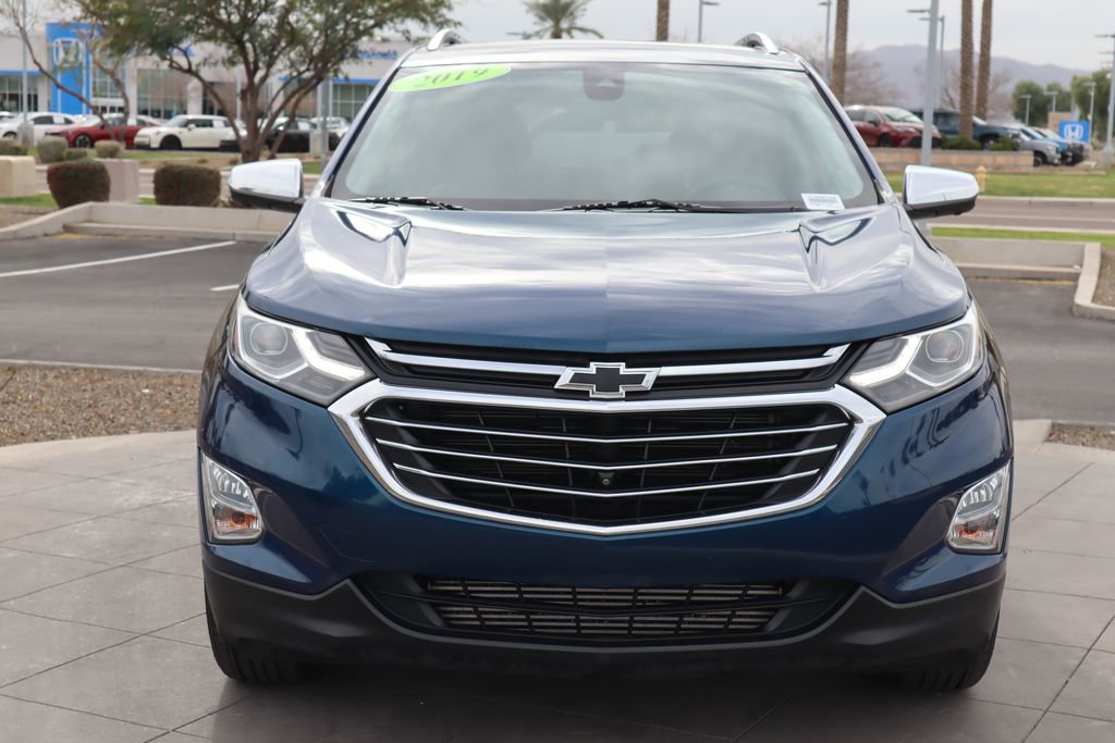 Used 2019 Chevrolet Equinox Premier image 2