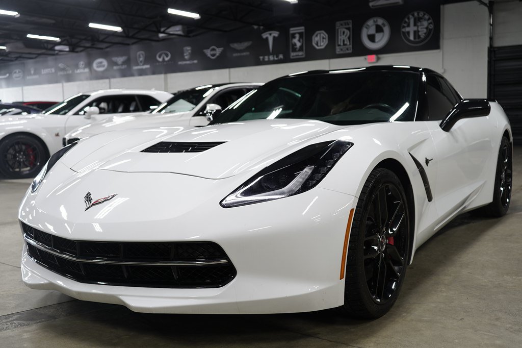 Used 2014 Chevrolet Corvette Stingray Coupe RWD image 1