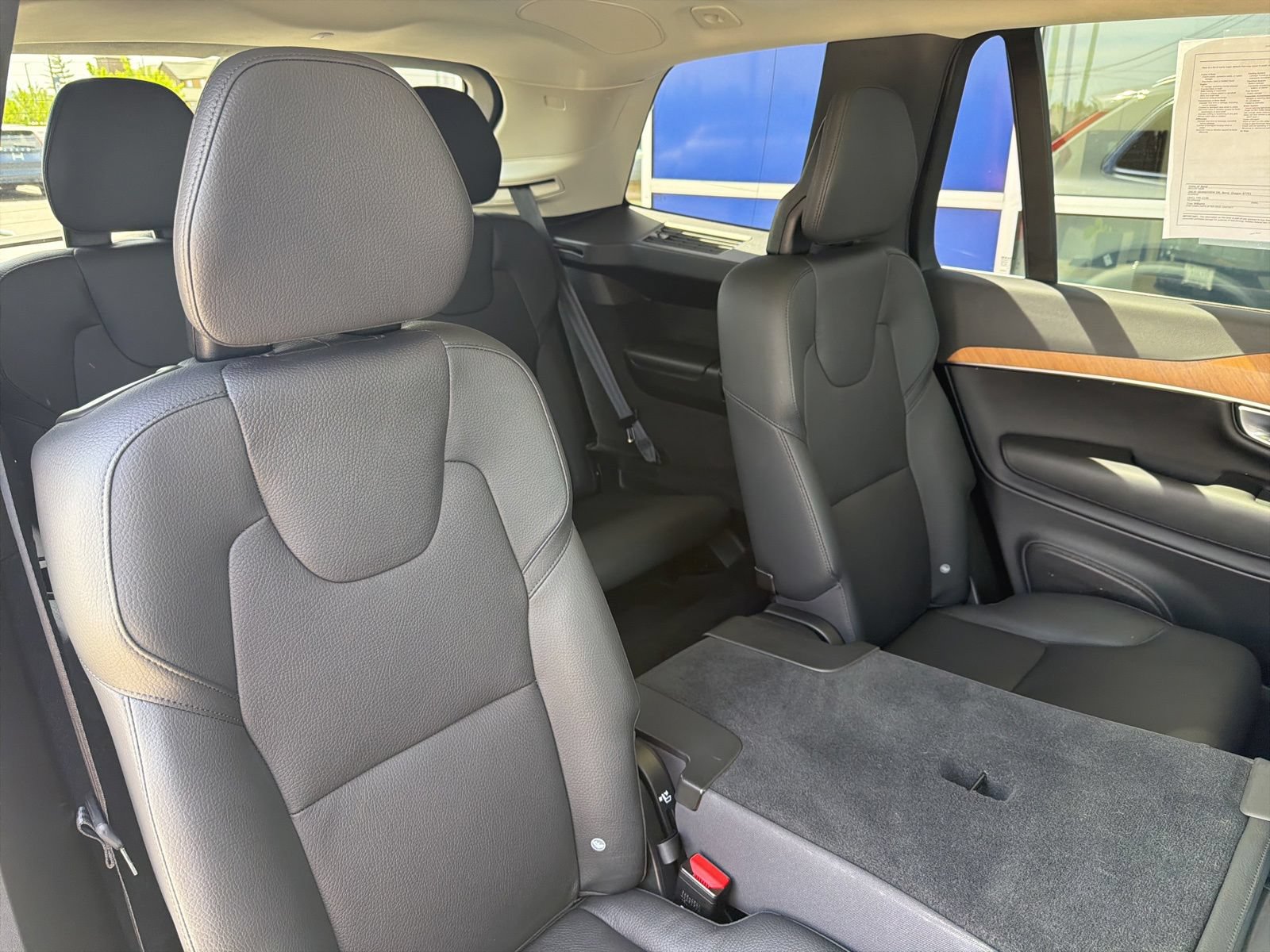 Used 2024 Volvo XC90 B6 Plus w/ Protection Package Premier AWD/4WD image 24