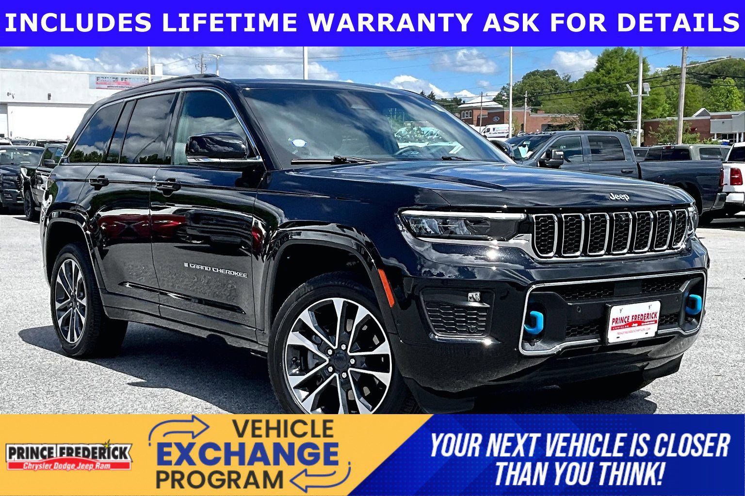 Used 2025 Jeep Grand Cherokee Overland w/ Advanced Protech Group III AWD/4WD image 1