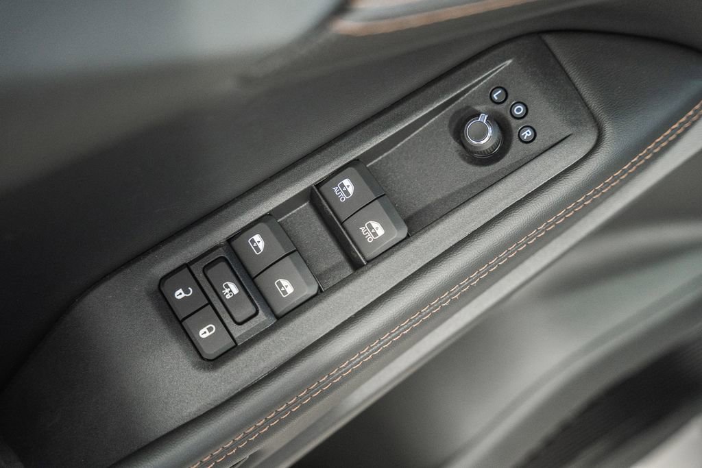 New 2026 Jeep Cherokee Overland image 44