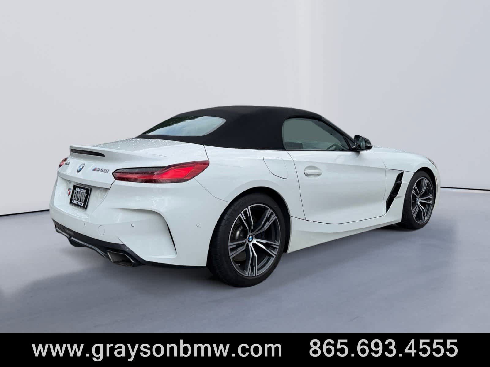 Used 2026 BMW Z4 M40i RWD image 3