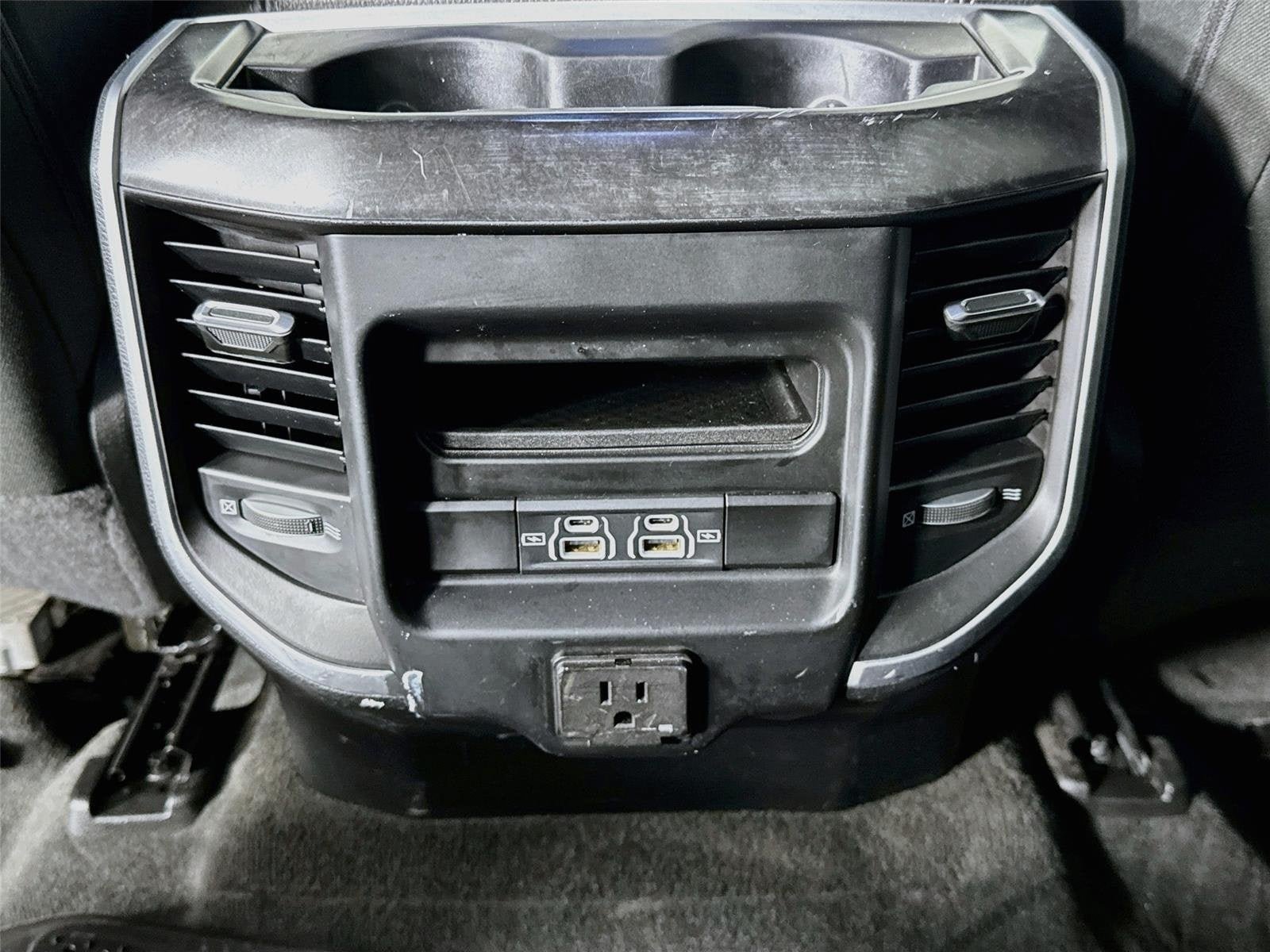 Used 2021 RAM 1500 Big Horn RWD image 24