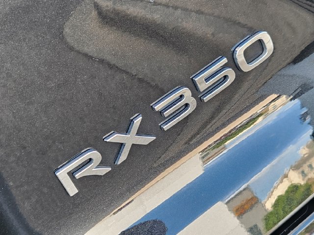 Used 2024 Lexus RX 350 Premium w/ Accessory Package (Z1) FWD image 9