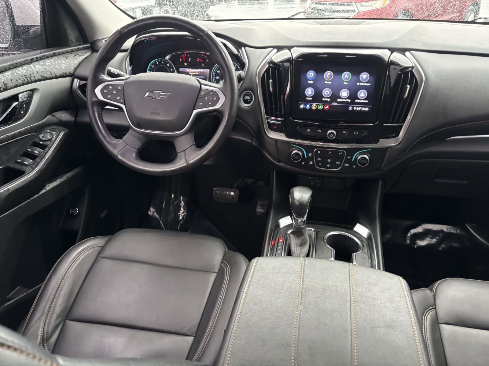 Used 2021 Chevrolet Traverse RS image 33