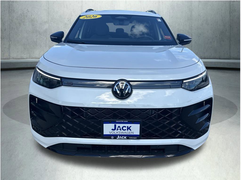 Used 2026 Volkswagen Tiguan SE R-Line AWD/4WD image 9