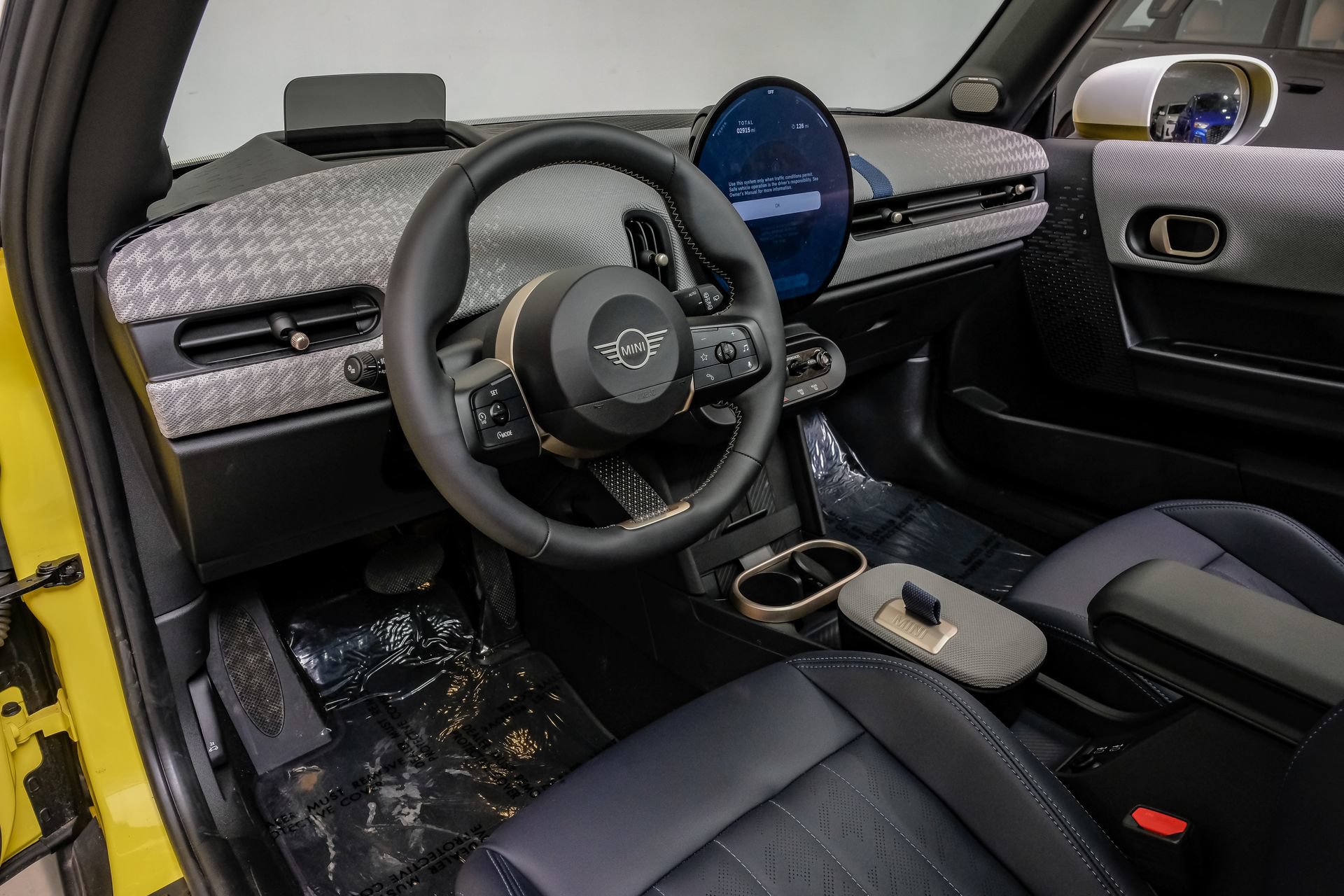 Used 2025 MINI Cooper S FWD image 3