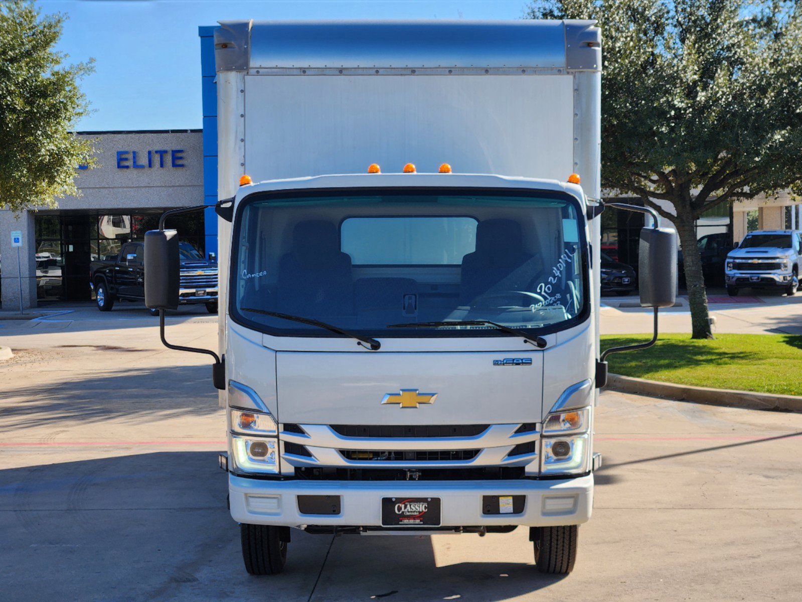 New 2024 Chevrolet Low Cab Forward image 10