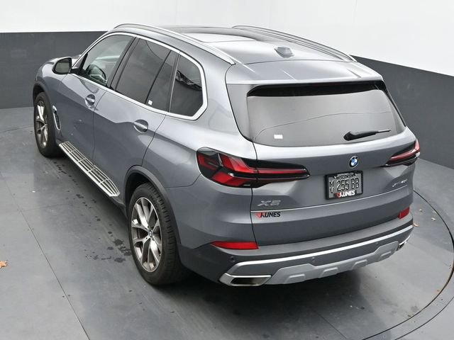 Used 2024 BMW X5 xDrive40i AWD/4WD image 40