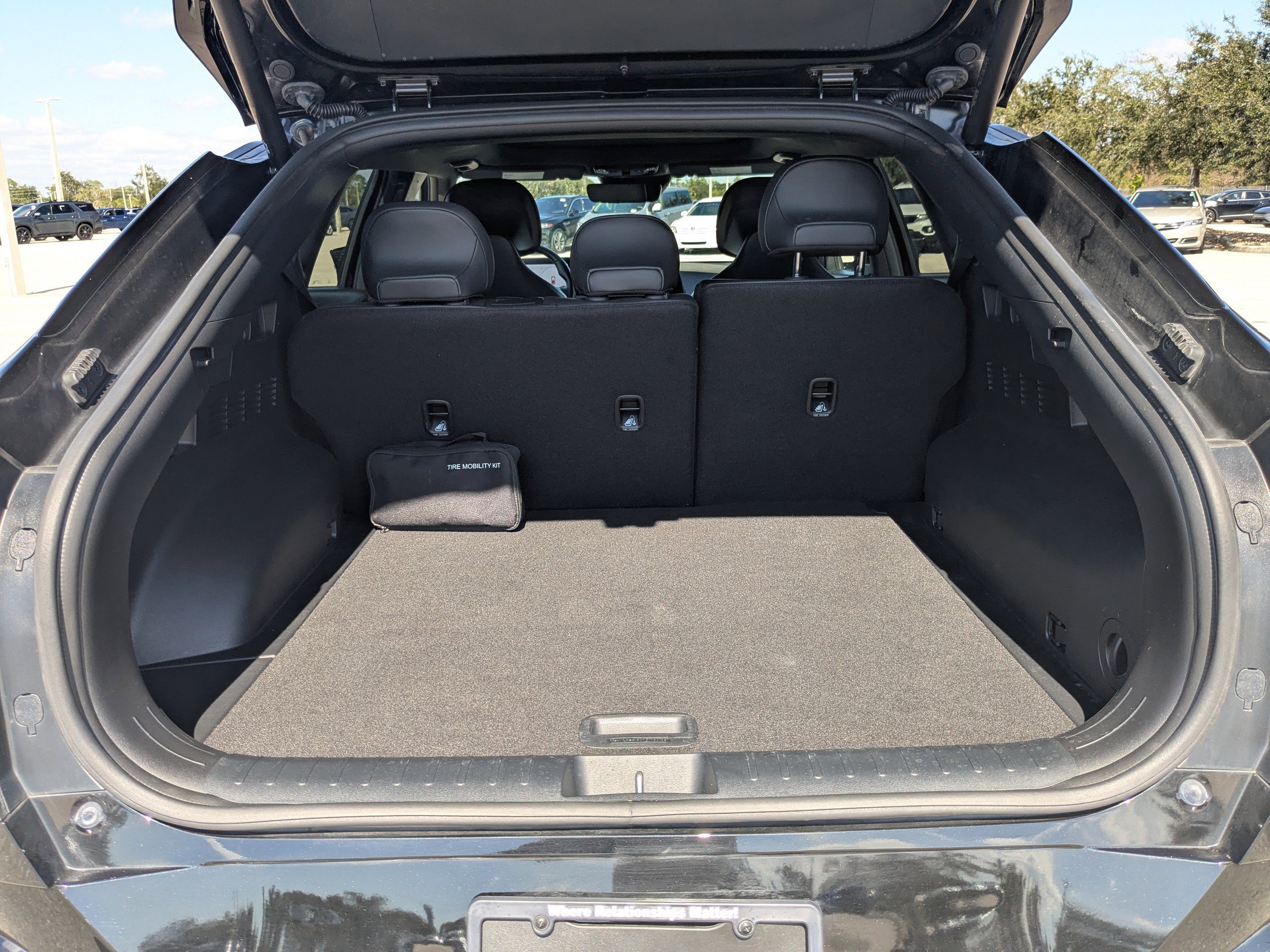 Certified 2024 Kia EV6 GT-Line w/ GT-Line White Seat Package image 15