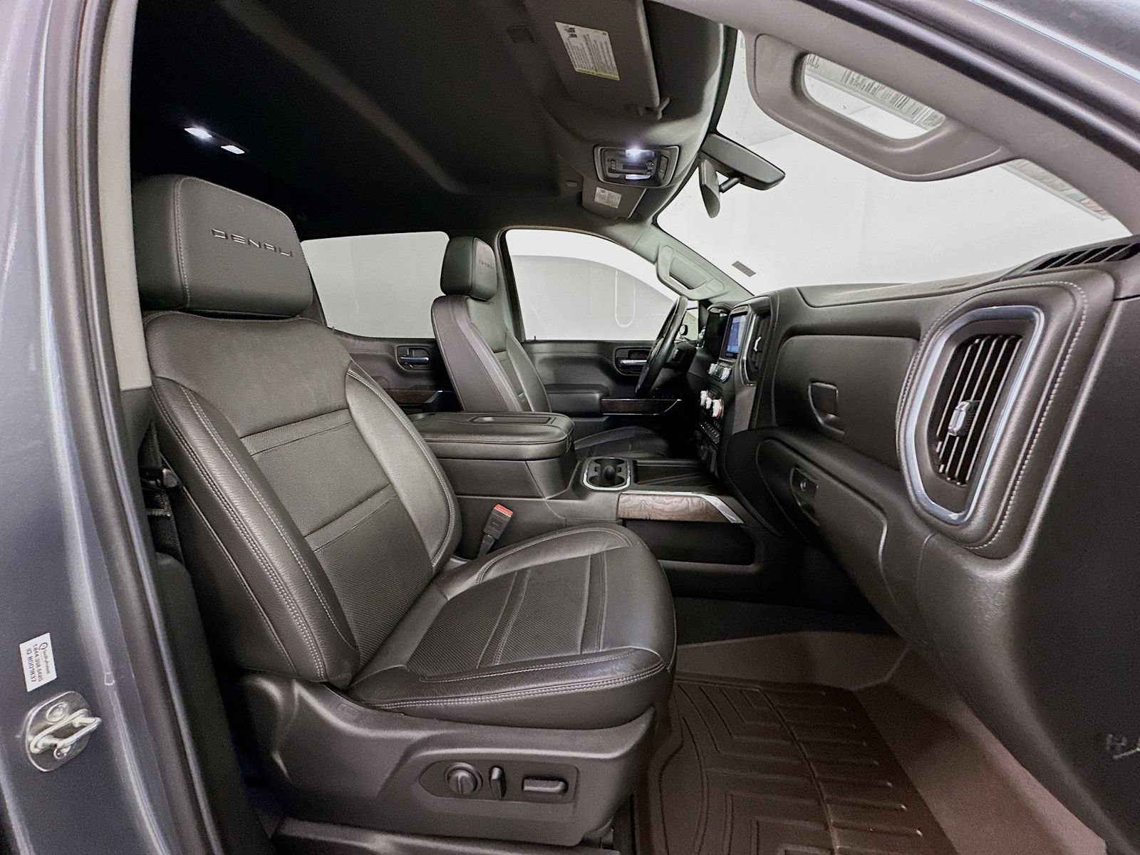 Used 2020 GMC Sierra 1500 Denali AWD/4WD image 30