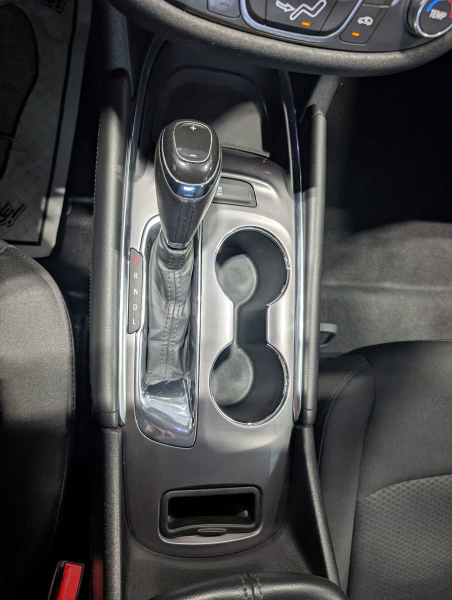 Used 2018 Chevrolet Malibu LT image 19