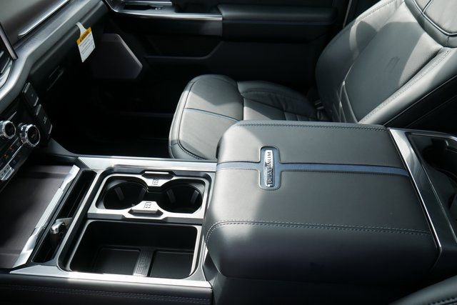 New 2026 Ford F250 Platinum image 25