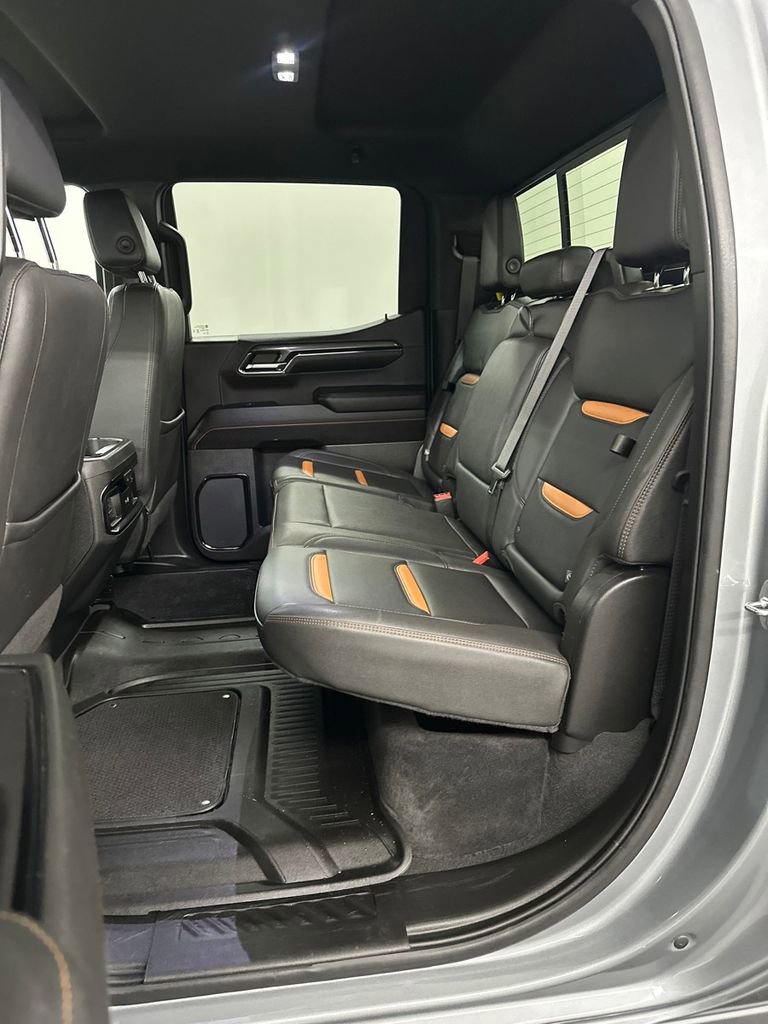 Used 2024 GMC Sierra 1500 AT4 w/ Technology Package image 33