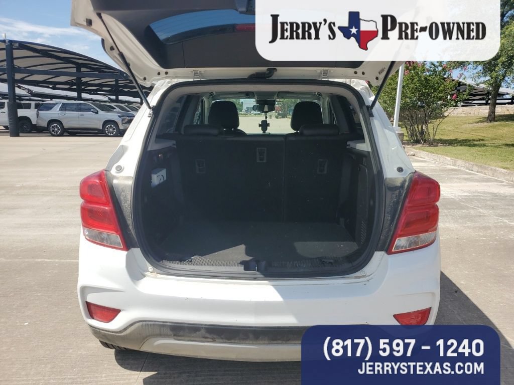 Used 2018 Chevrolet Trax LT w/ LT Convenience Package FWD image 6