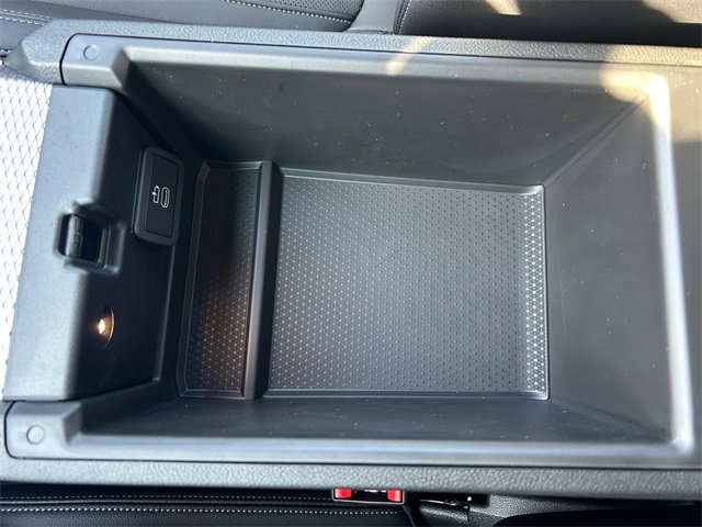 New 2025 BMW 330i xDrive Sedan w/ M Sport Package image 24