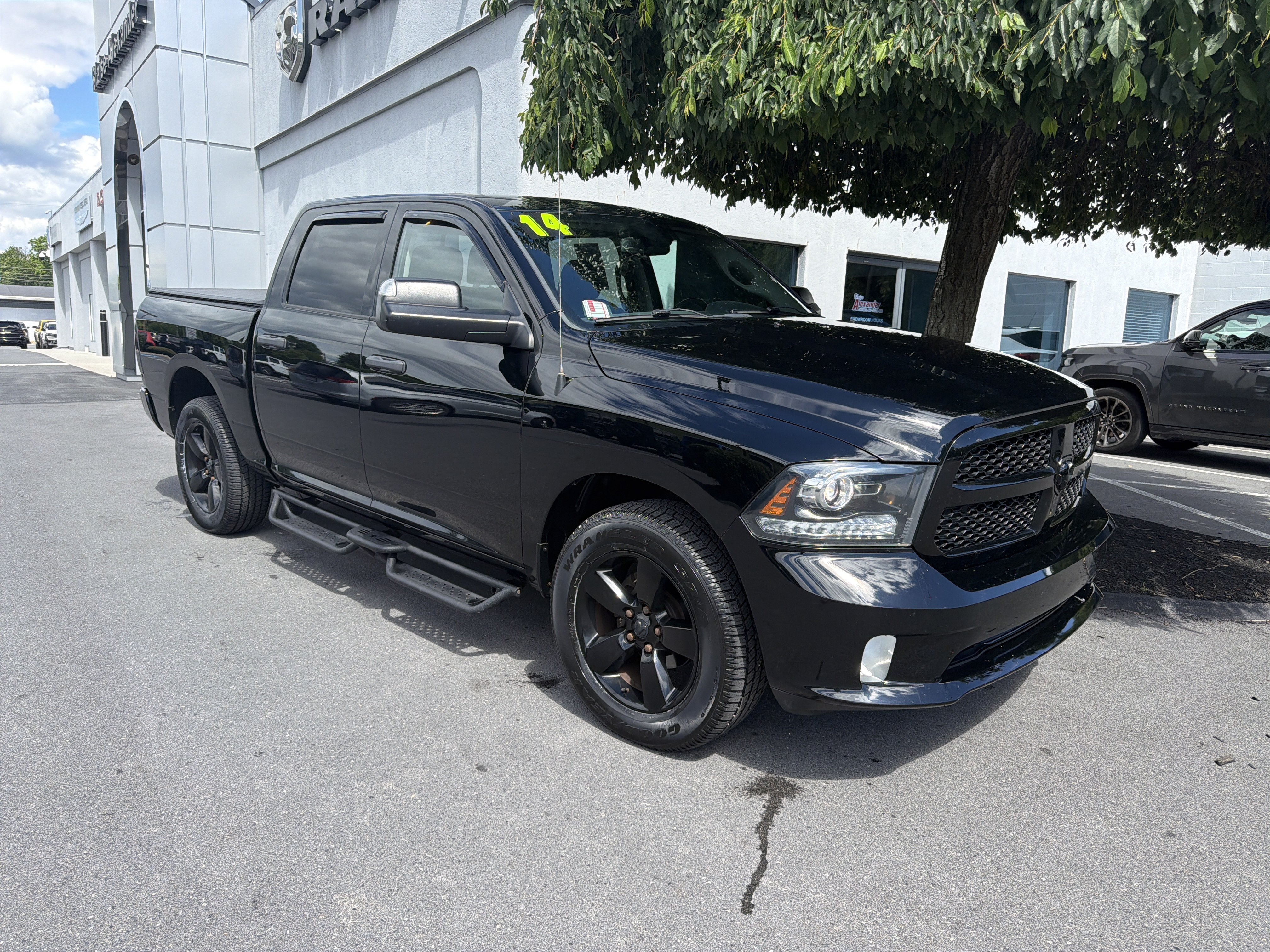 Used 2014 RAM 1500 Express w/ Black Ram 1500 Express Group