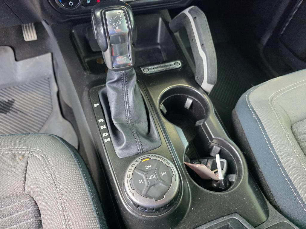 Used 2021 Ford Bronco Outer Banks AWD/4WD image 16