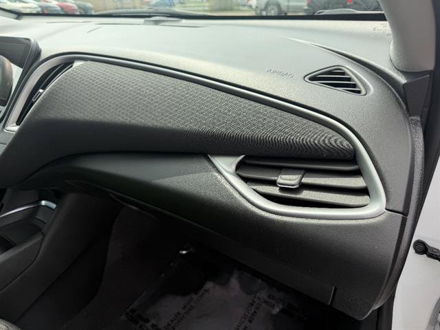 Used 2024 Chevrolet Malibu LT FWD image 13