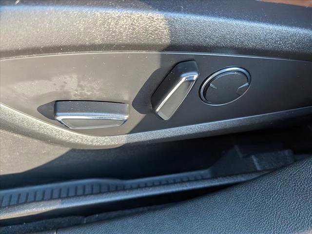 Used 2022 Lincoln Nautilus Reserve image 29