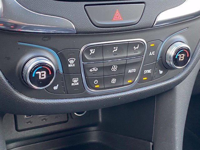 Used 2020 Chevrolet Equinox LT AWD/4WD image 17