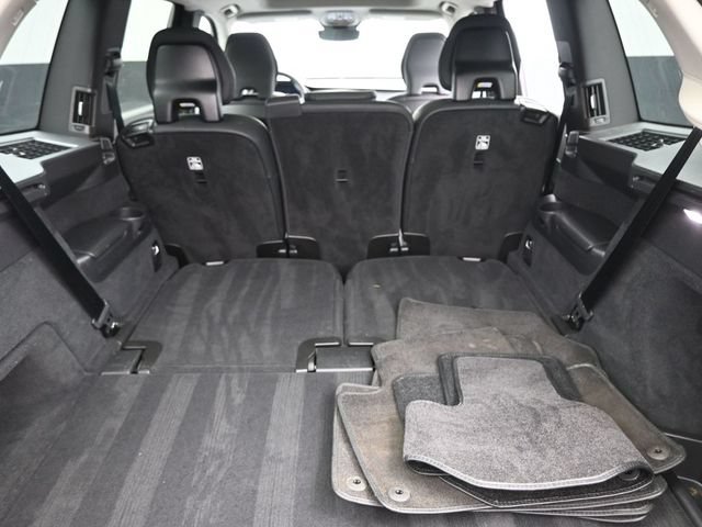 Used 2023 Volvo XC90 B6 Plus AWD/4WD image 32