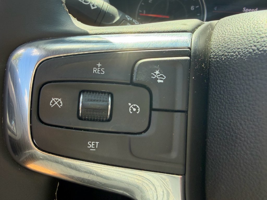 Certified 2024 Chevrolet Blazer LT w/ LPO, Sport Package FWD image 32