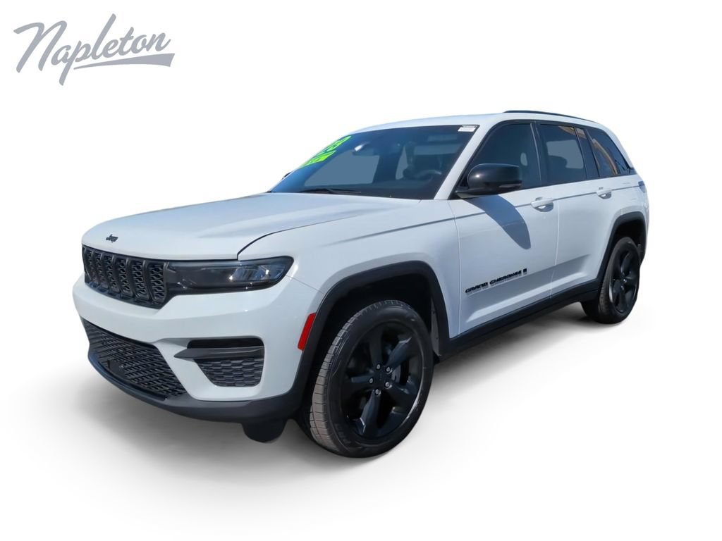 Used 2023 Jeep Grand Cherokee Altitude