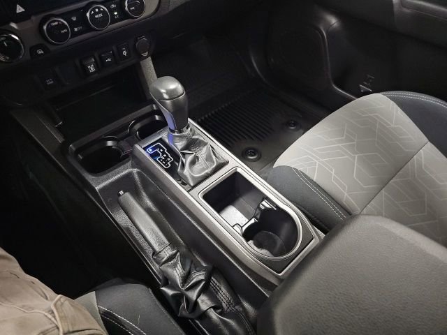 Certified 2023 Toyota Tacoma TRD Off-Road image 22