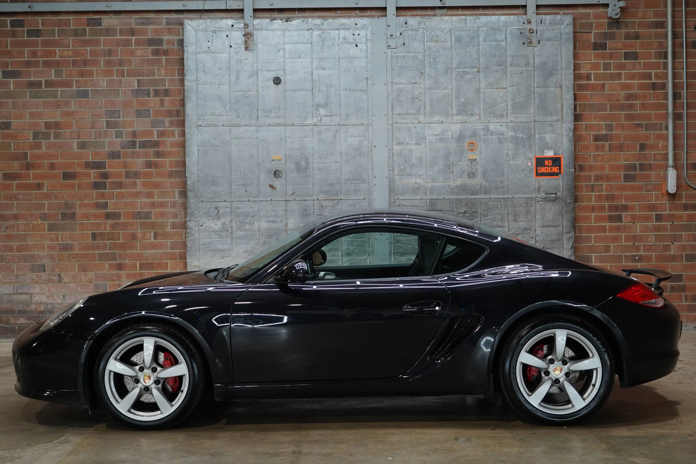 Used 2009 Porsche Cayman S image 1