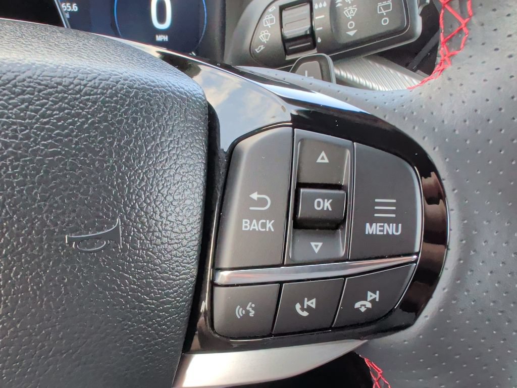 Used 2025 Ford Explorer ST AWD/4WD image 25