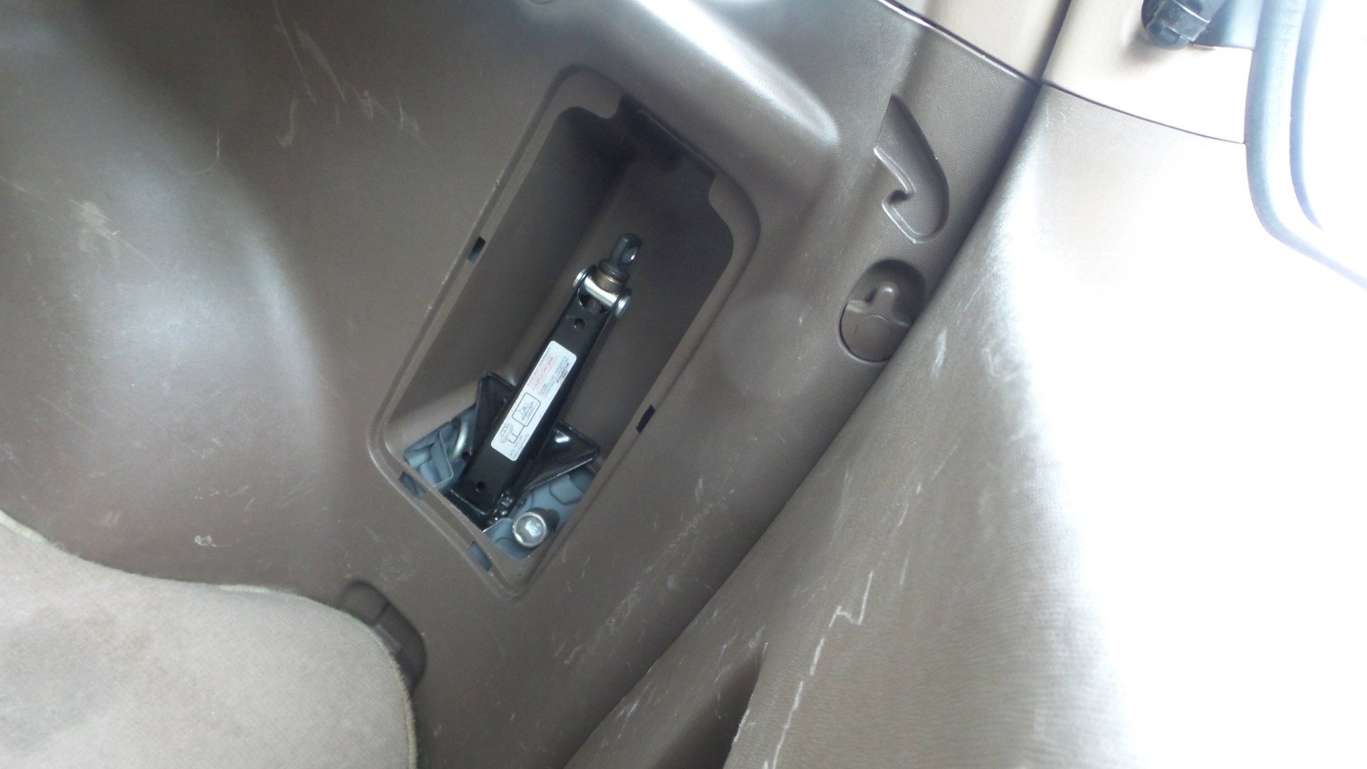 Used 2003 Honda CR-V LX image 32