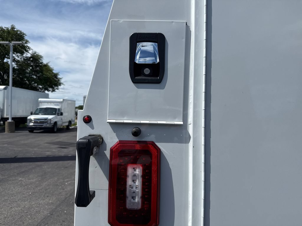 New 2026 Ford E-450 and Econoline 450 Super Duty w/ Power Equipment Group RWD image 25