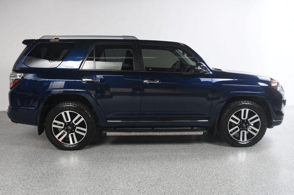 Used 2020 Toyota 4Runner Limited AWD/4WD image 4