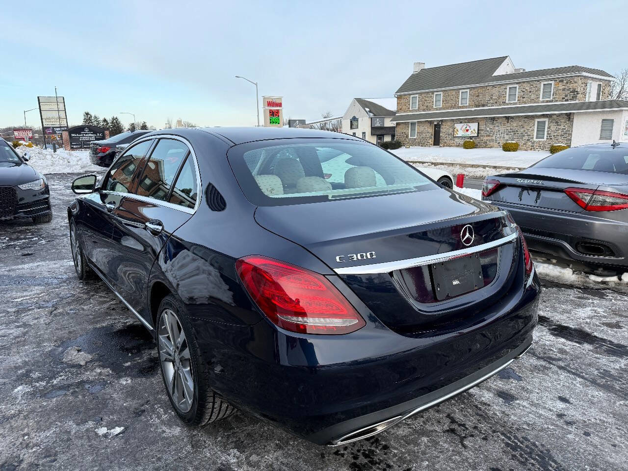 Used 2015 Mercedes-Benz C 300 C 300 4MATIC AWD 4dr Sedan image 6