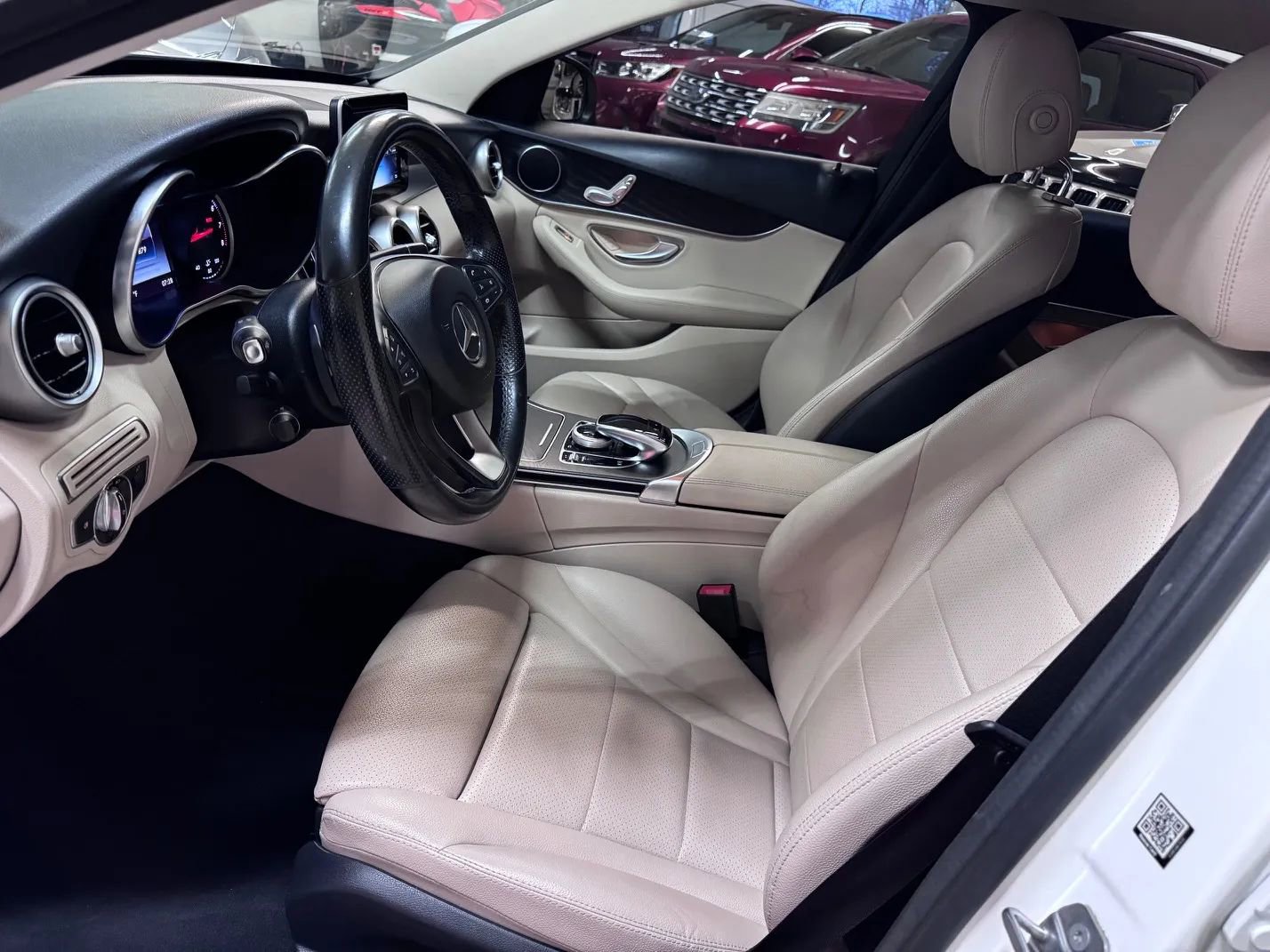 Used 2016 Mercedes-Benz C 300 Sedan image 14