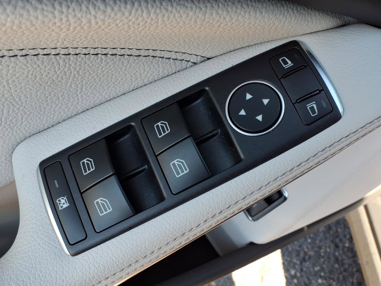 Used 2020 Mercedes-Benz GLA 250 image 19