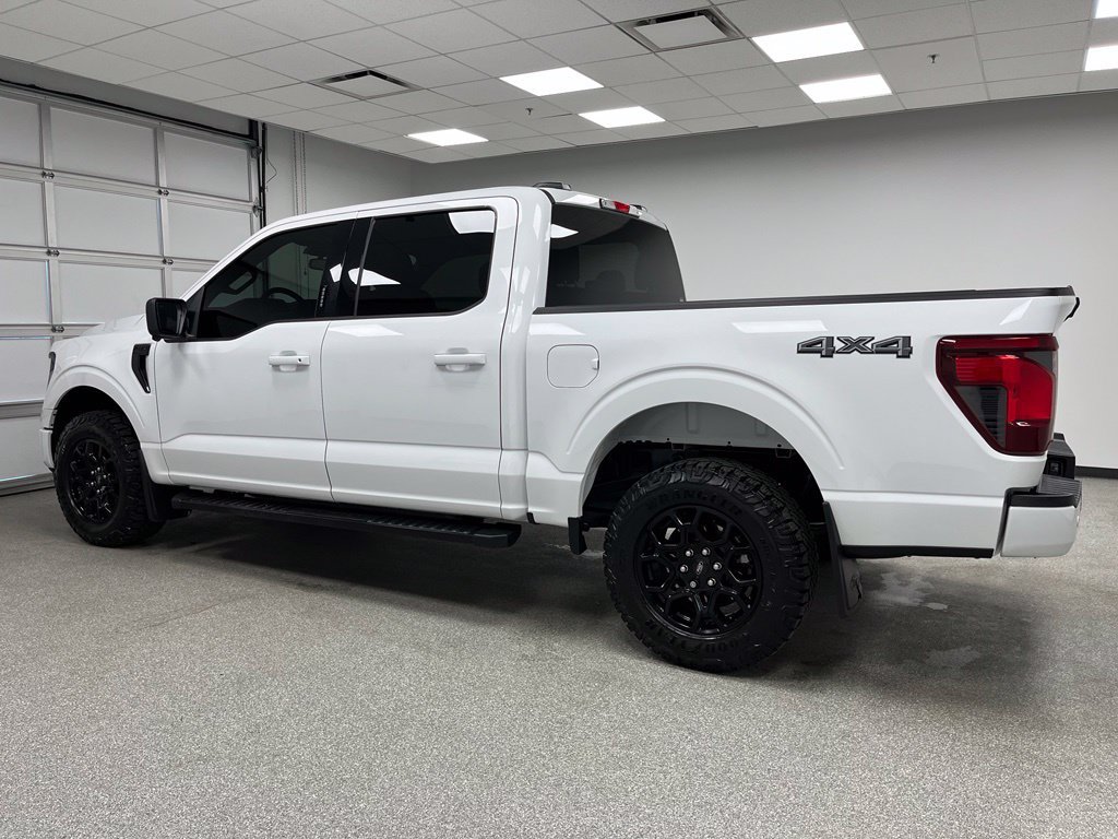 Used 2024 Ford F150 XLT w/ XLT Black Appearance Package AWD/4WD image 7