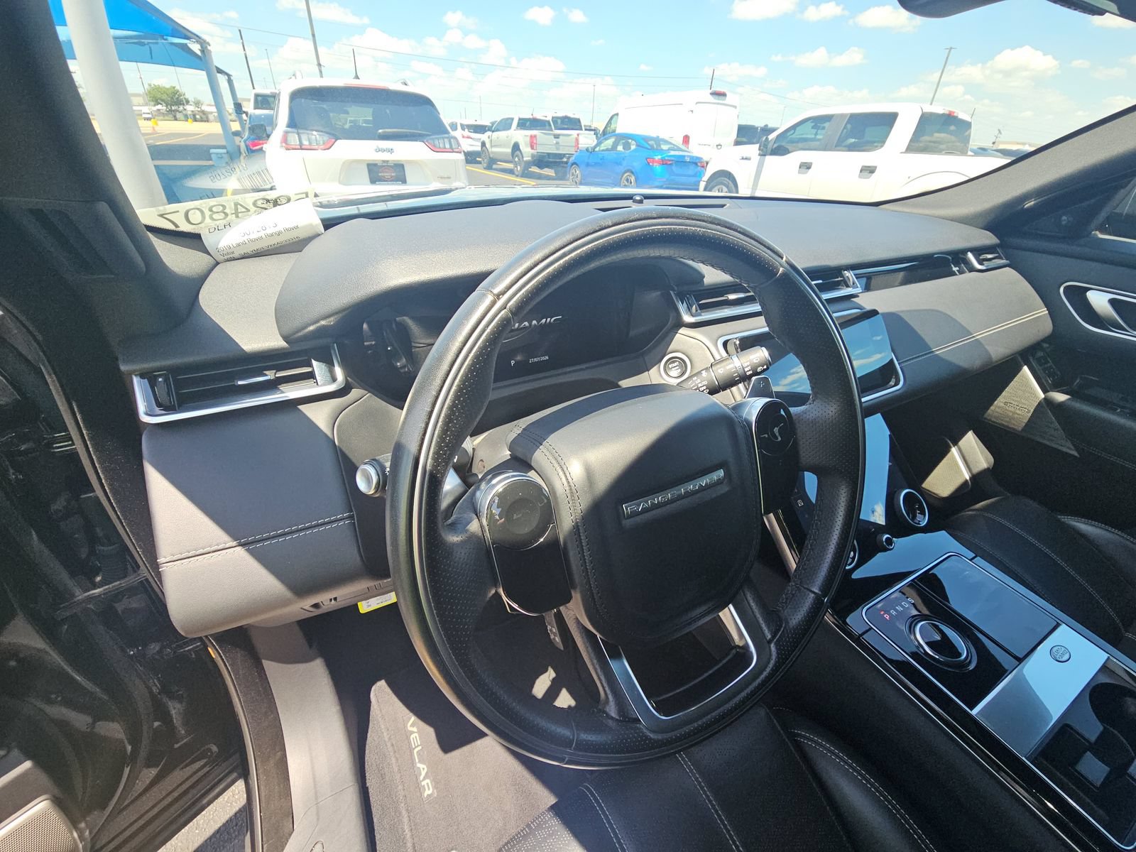 Used 2019 Land Rover Range Rover Velar R-Dynamic HSE AWD/4WD image 15