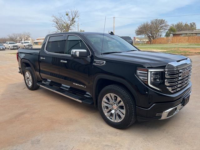 Used 2024 GMC Sierra 1500 Denali w/ Technology Package image 3